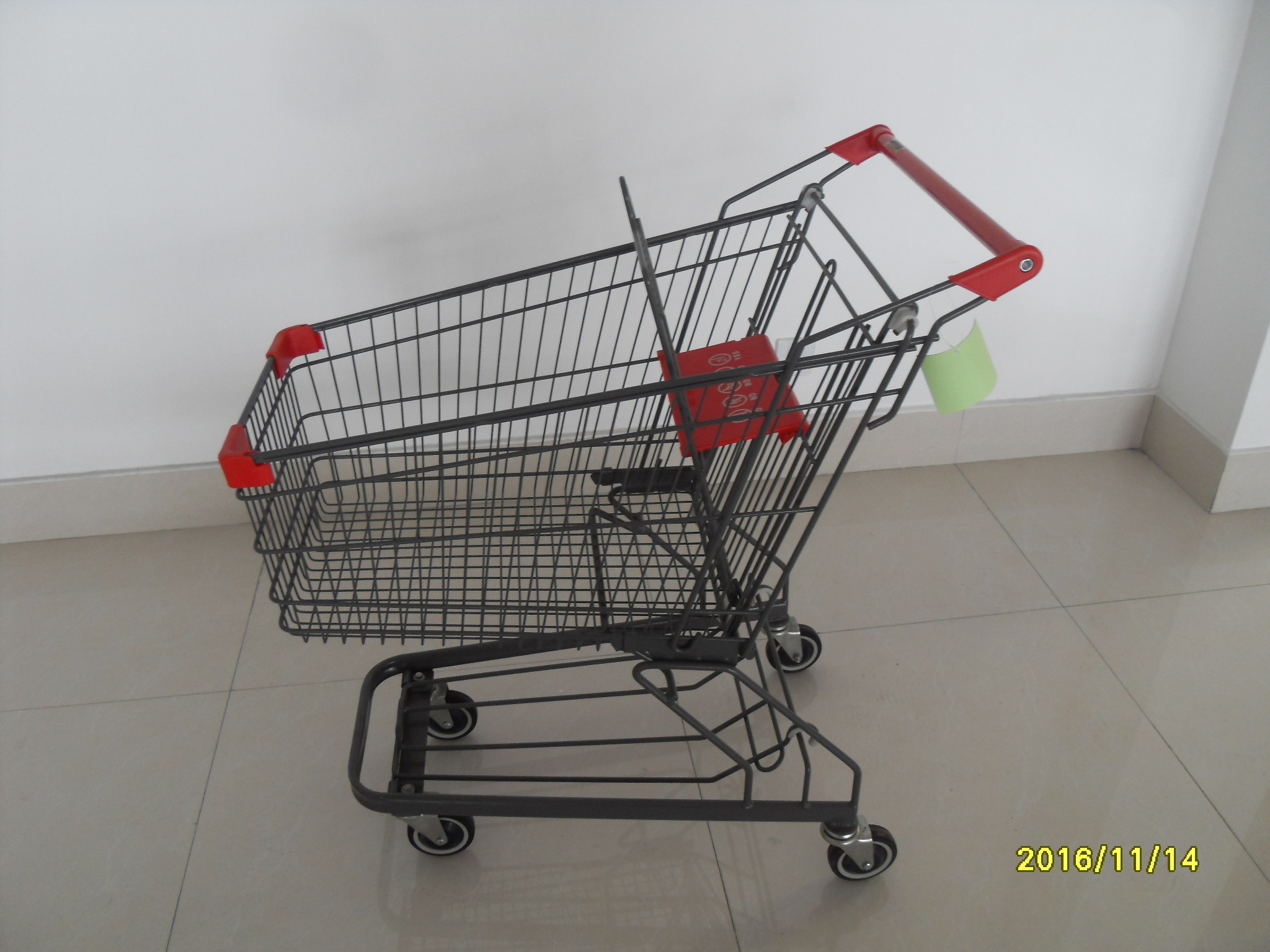 Bottom Tray  Retail Shopping Carts , 100L Supermarket Grocery Shopping Cart